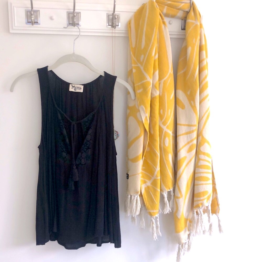 Mumu Black tank top